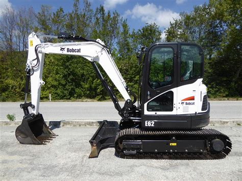 2017 bobcat e62 mini excavator specs|Bobcat E62 excavator specs (2013 .